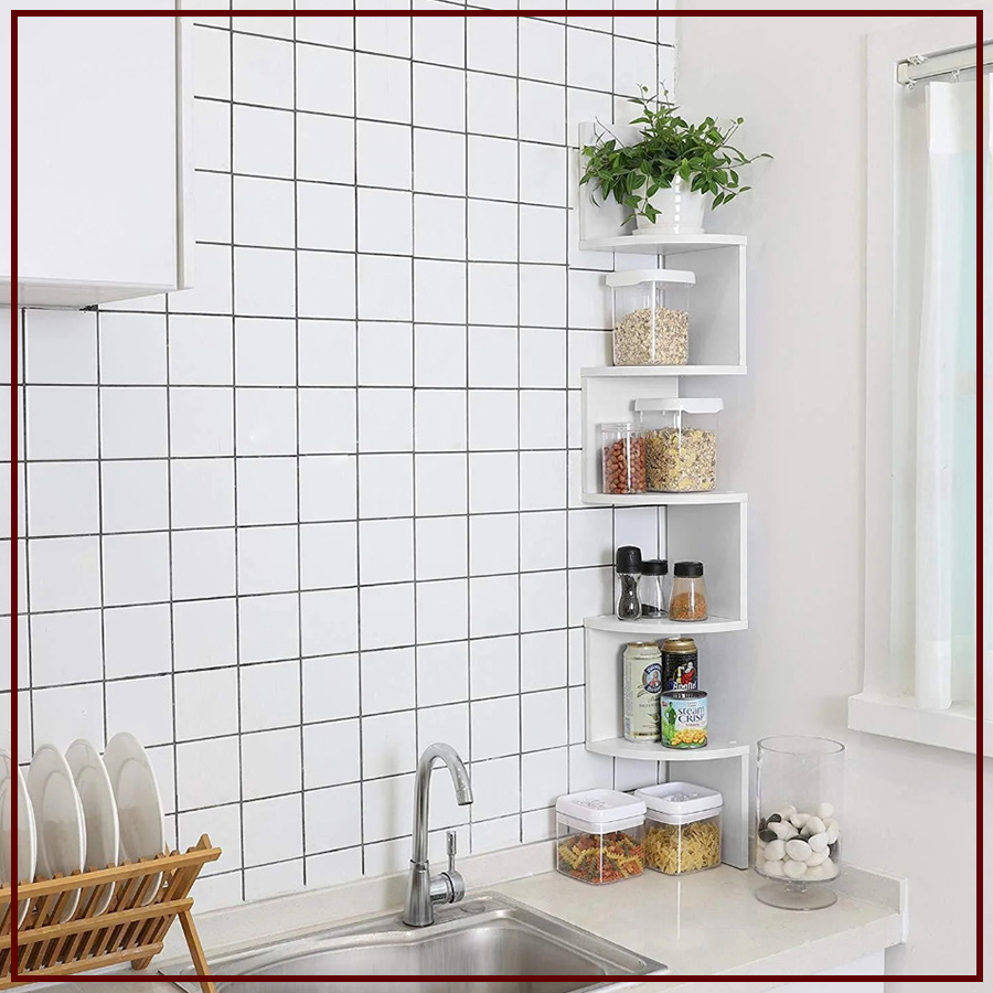 lắp kệ gỗ ở góc phòng bếp