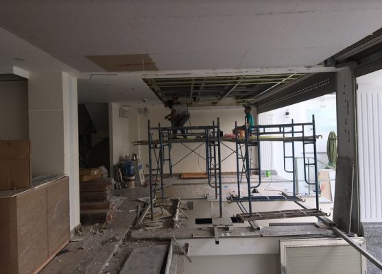 Hoàn trả mặt bằng văn phòng